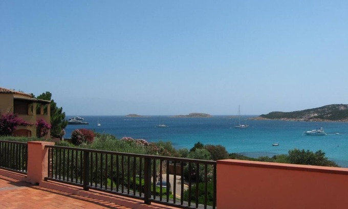 Porto Cervo Apartamento | Exclusivo apartamento de un dormitorio en una residencia a 50 metros del mar en Porto Cervo