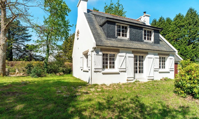 Nevez Casa | Port Manech house 400 m from the beach, Pouldon cove 100 m away, small river view