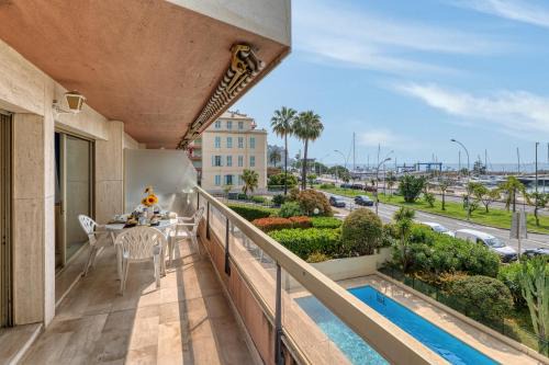Menton Apartamento | Port & Pool Hideaway - Happy Rentals