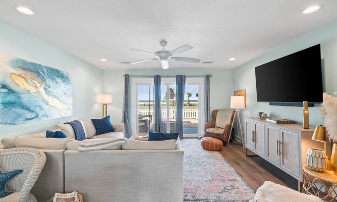 Port St. Joe Casa | Port St Joe Beach House - Pet Friendly, Beach Across Street, Stunning Gulf Views
