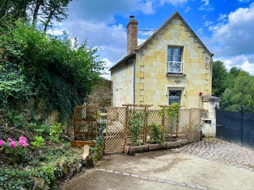 Gennes-Val-de-Loire Casa | Porterie du château Clim Wifi Terrasse Bord Loire