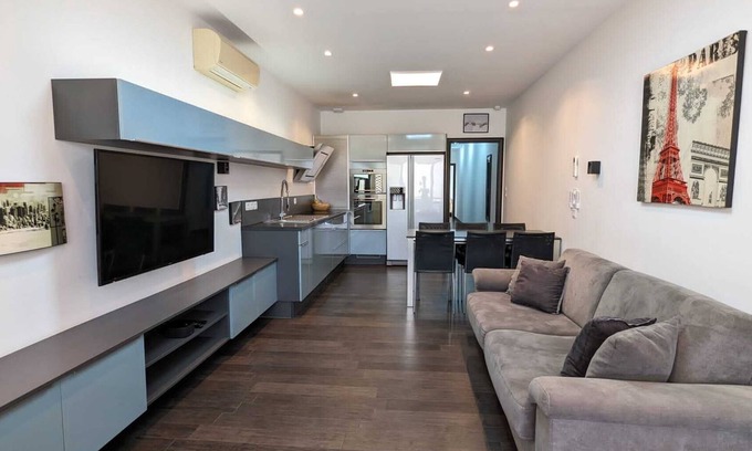 Porticcio Apartamento | PORTICCIO - 100 m from the beach Comfortable T3 apartment