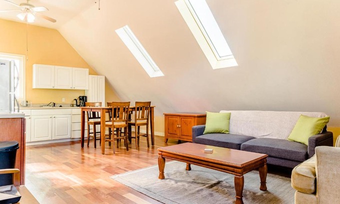 Woodstock Casa | Portland Urban Lodge, Quiet, Walkable, Near