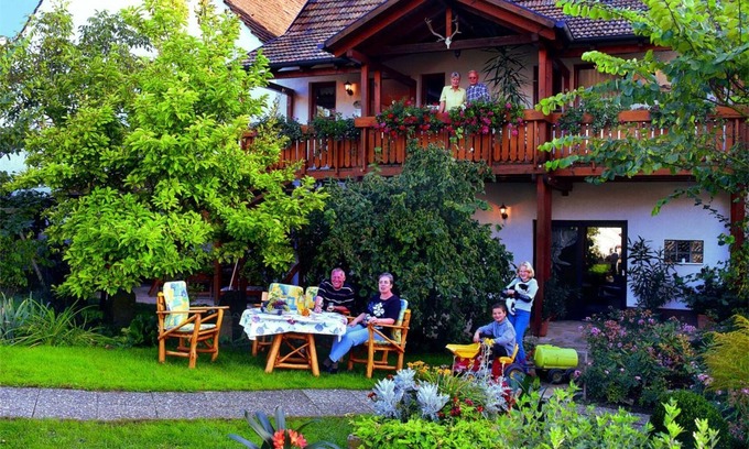 Billigheim-Ingenheim Apartamento | Portugieserwohnung **** - Winzerhof en la picadura de piedra