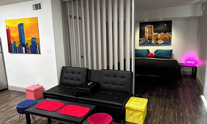 Southgate Apartamento | Posh Entire Unit at NRG & Med Center