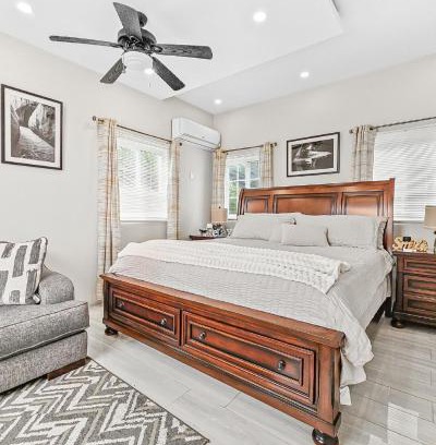 Valencia Casa | Potatto Homes