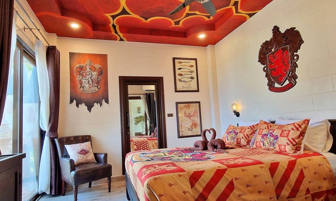 South Pattaya Villa | Potterland Luxury Pool Villa Pattaya Walking Street