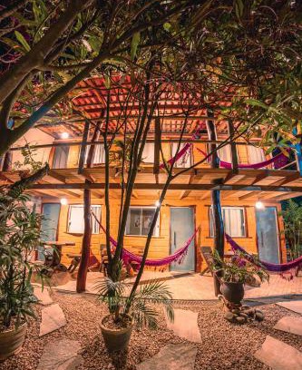 Alto Paraiso de Goias Hotel | Pousada Flor de Maio - Vila De São Jorge