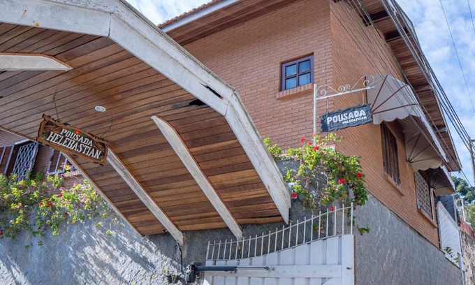 Abernessia Hotel | pousada helebastian