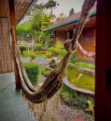Jardim Andira Hotel | Pousada Recanto Ninho Verde Chalés