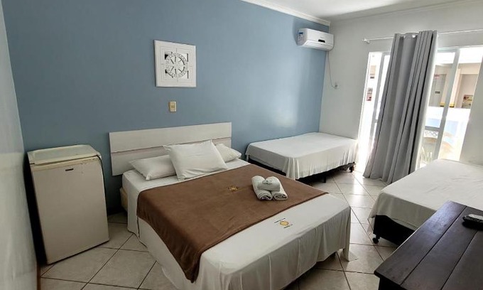 Centro Cabina | Pousada Rota do Sol Bombinhas suítes com café e sem limpeza diaria