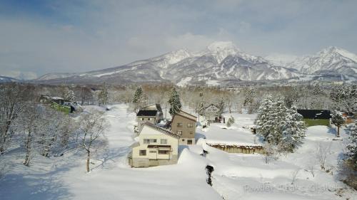 Myoko Chalet De Esquí | Powder Peaks Chalet