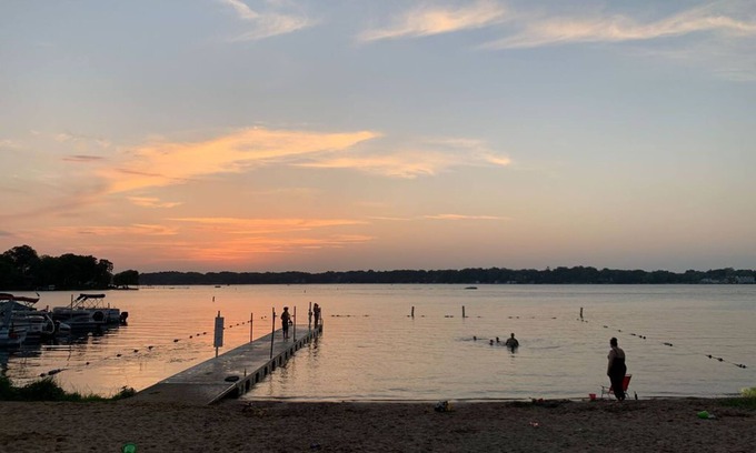 Powers Lake Casa | Powers Lake - Beach Retreat