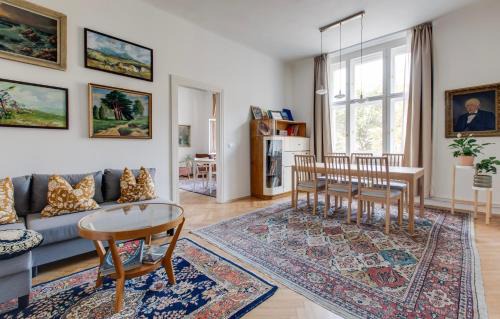 Josefov Apartamento | Prague Heart of Old Town Comfy Home 2BDR 2BATH