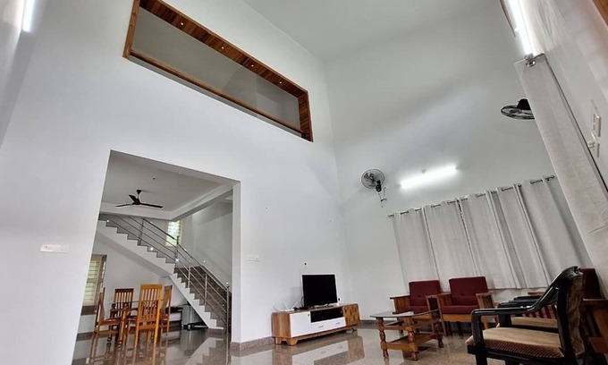 Mandarthi Casa | Prashanthi Homestay - Four Bedroom Holiday Home