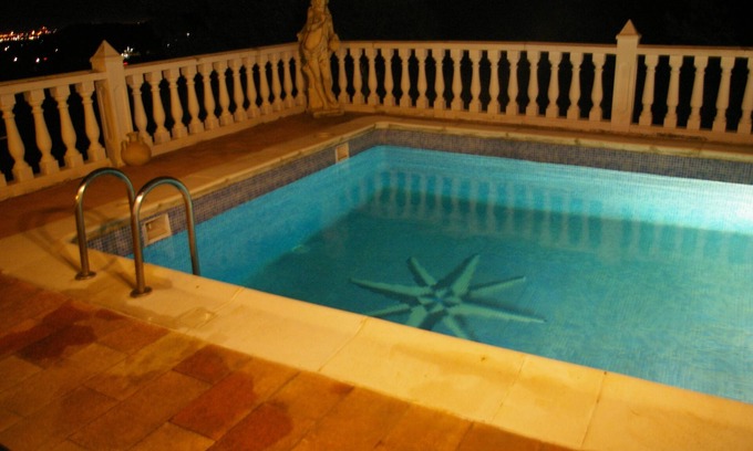 Gilet Chalet De Esquí | Precioso Chalet con piscina y vista impresionante - Alquiler de temporada