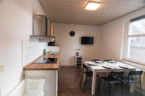 Neupetershain Nord Apartamento | Preiswerte Apartments für Monteure, WLAN, Smart-TV & kostenfreie Parkplätze