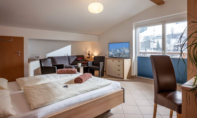 Scheffau am Wilden Kaiser Cabaña | Premium-studioappartement Balkon, Küche, Couch ÜF - Haus Romeo - Alpine Gay Resort