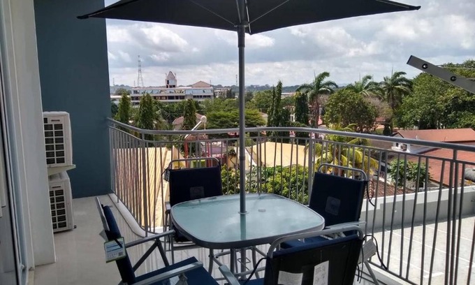 East Legon Apartamento | Premier Executive Apartment - The Ivy, East Legon