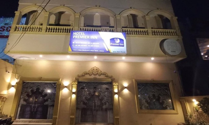 Lahore Hotel | Premier Inn Hotel Johar Town