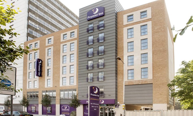 Fairfield Hotel | Premier Inn London Croydon Town Centre