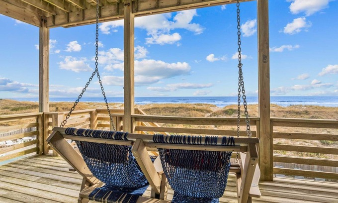 Frisco Casa | Piscina espectacular frente al mar, bañera de hidromasaje, sala de juegos, fácil acceso a la playa y se admiten perros