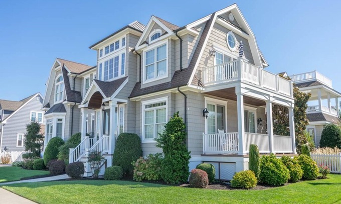 Stone Harbor Casa | Premier Stone Harbor Coastal Living - Heated Pool & Steps From Iconic Beaches