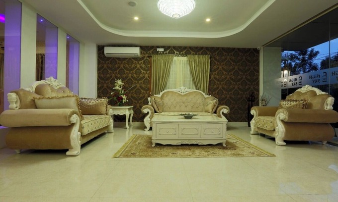 Brookefield Hotel | Premier Suites Business Hotel