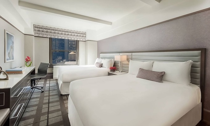 Central Park South Hotel | Premier Two Queen at Park Central Hotel New York