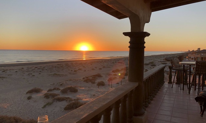 Puerto Penasco Casa | Premiere BEACHFRONT property! GOLF AT THE MAYAN!!! Kayak with the DOLPHINS!!!