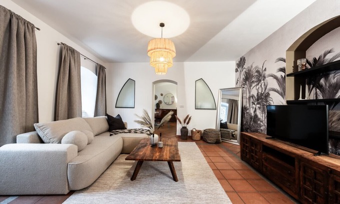 Mala Strana Apartamento | Premium 1BDR Apartment Steps Away from Charles Bridge