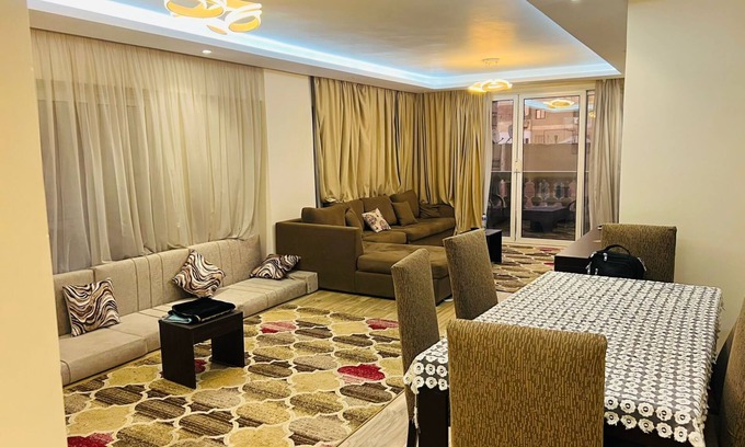 Agouza Apartamento | Premium 3 Bedroom Apartment Stylish Interiors and Three Bathrooms