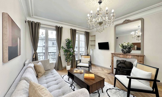 Saint-Vincent-de-Paul Apartamento | Premium apartment by Gare du Nord