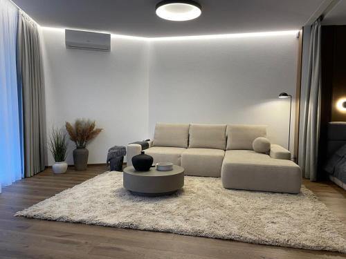 Palanga Apartamento | Premium Apartment with Terrace in Central Palanga