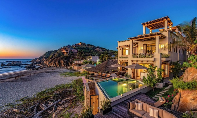 Santa Maria Huatulco Villa | Premium Beachfront Villa - Southern Oaxacan Coast