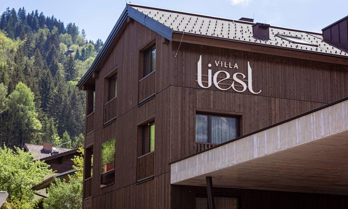 Haus im Ennstal Apartamento | Apartamento vacacional premium con sauna y jardín