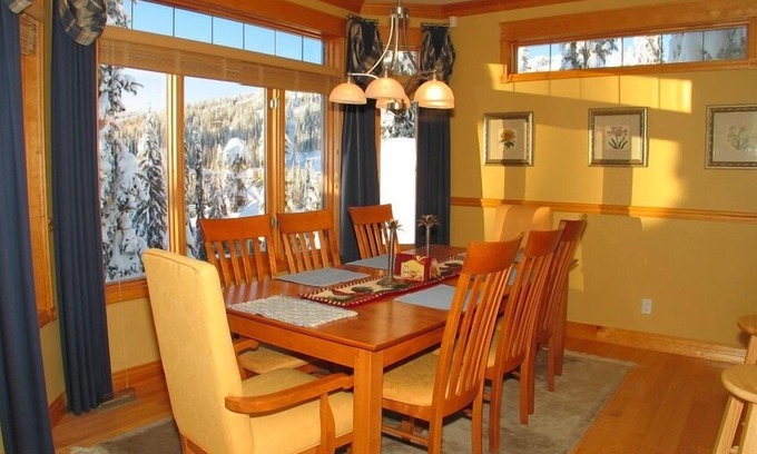 Silver Star Mountain Casa | Belleza autónoma Premium. Cerca del pueblo. Ski-in Ski-out. ¡Máxima calidad!