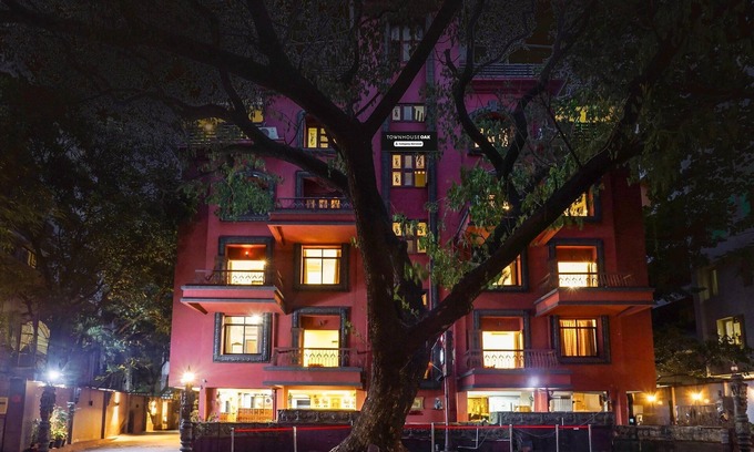 Deccan Gymkhana Casa | Premium Stays Near Fergusson College