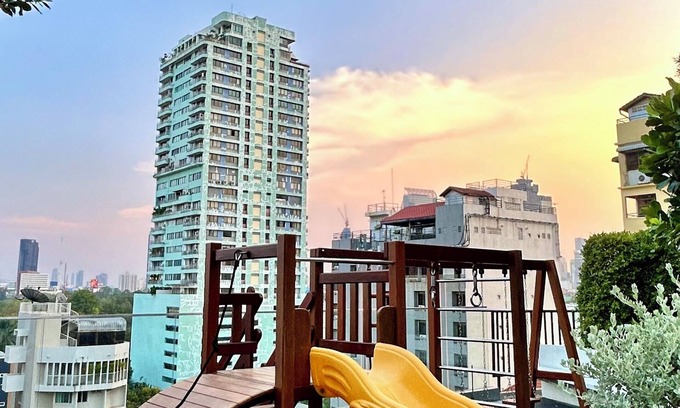 Nana Condominio | Premium 2 bedroom apartment with private garden in the heart of Bangkok, Asoke