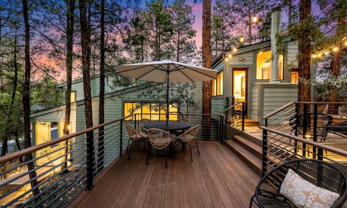 Timber Ridge Casa | Prescott Treehouse. Luxe 4BR/3Ba Home. Sleeps 10