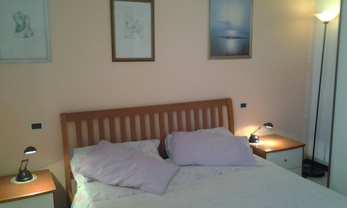 Montioni Apartamento | Prestigious and comfortable apartment with swimming pool in Lazise for relaxing vacations