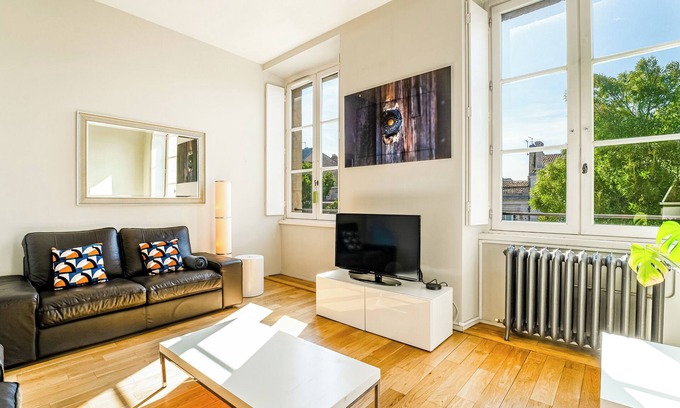 Grand Parc-Paul Doumer Apartamento | Prestigioso piso T3 cerca del Jardin Public en Burdeos