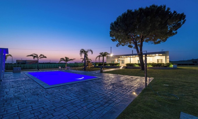 Menfi Villa | Prestigiosa villa, piscina,6 km de la playa de bandera azul, estilo mediterráneo