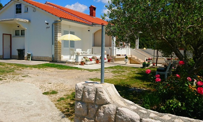 Kampor Apartamento | Bonito Apartamento Con Terraza, Isla Rab