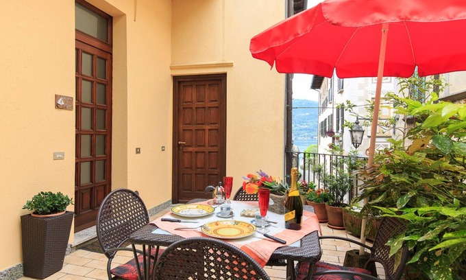 Orta San Giulio Apartamento | BONITO APARTAMENTO CENTRAL, CENTRO HISTÓRICO CON VISTA PARCIAL AL LAGO