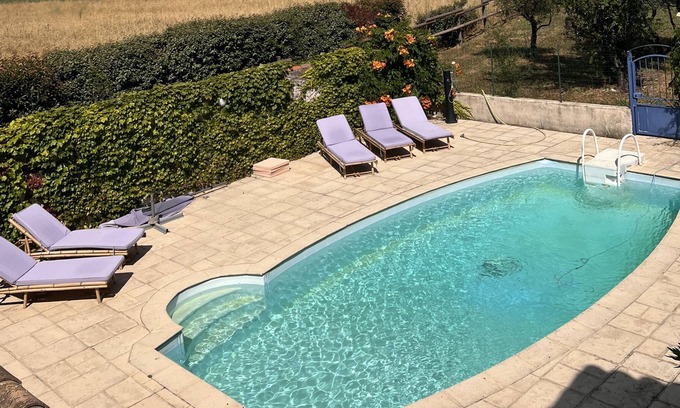 Cuers Casa | Pretty country house with swimming pool 20 minutes from the sea!
