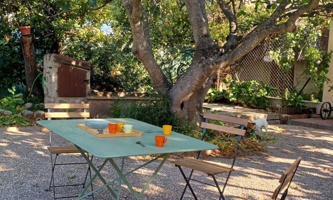 Saint-Andre Otro | Pretty farmhouse in the heart of the village