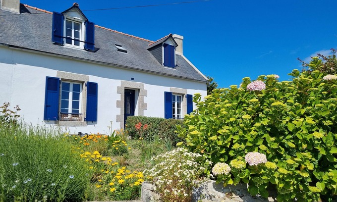 Camaret-sur-Mer Casa | Pretty fisherman's cottage, close to the sea