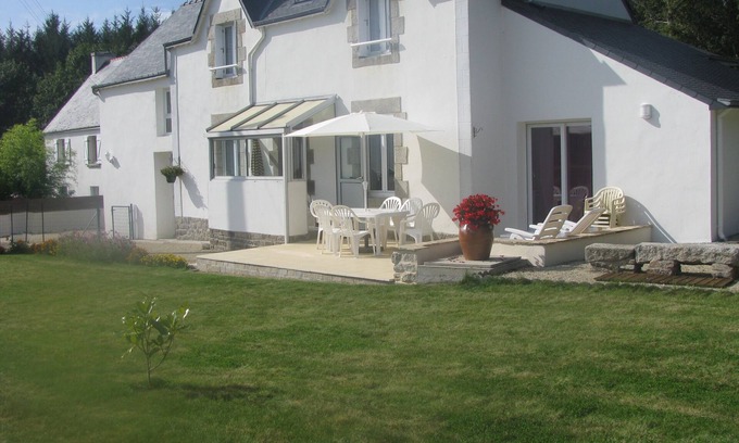 Nevez Casa | BONITA CASA UBICADA ENTRE CAMPO Y MAR