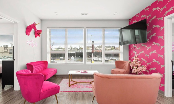 Historic Edgefield Condominio | Pretty Inn Pink